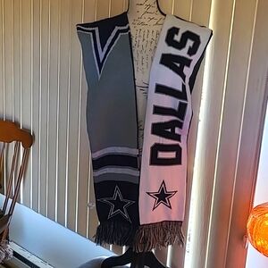 Two different Dallas Cowboy Winter Scarfs NEW
